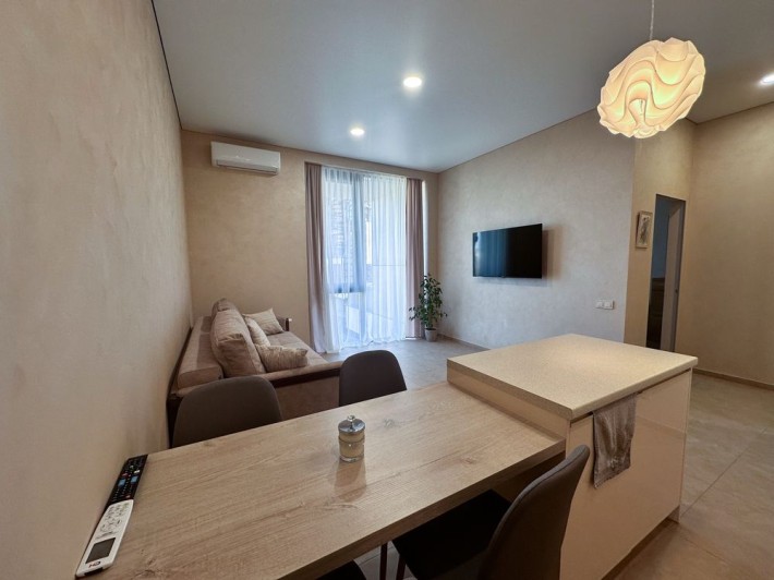 Первая сдача! Аренда 1к квартиры (43м2) в ЖК Unit Home, Гарета Джонса - фото 1