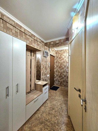 Здається 2к. квартира, вул. Ґолди Меїр, 44 - фото 1