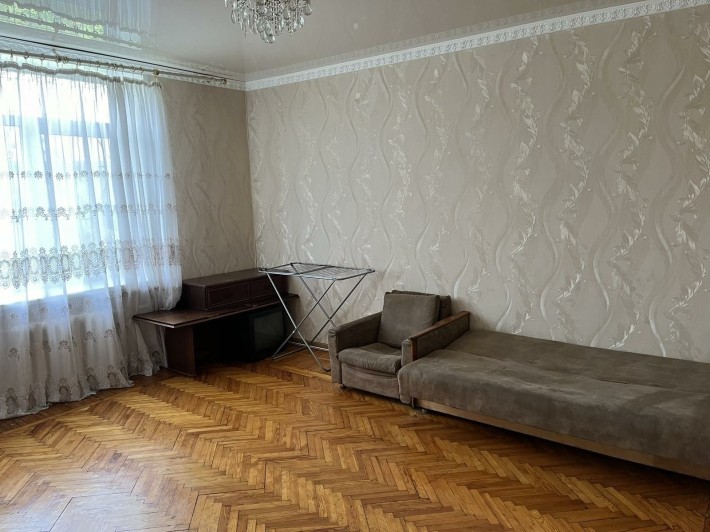 Здам 2х кімнатну в центрі міста - фото 1