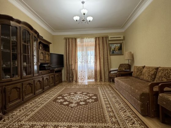 Оренда великогабаритної 3кімнатної квартири в центрі міста Кропивницький