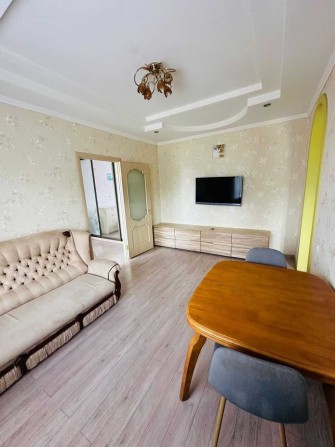 Здається 2-кімнатна квартира, на Січеславській Набережній, 39 - фото 1