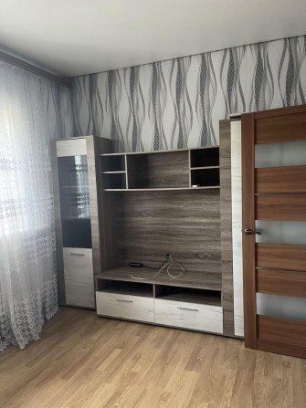 Сдаю 1 комнатную квартиру .4я Слободская 130 ,возле Нептуна - фото 1