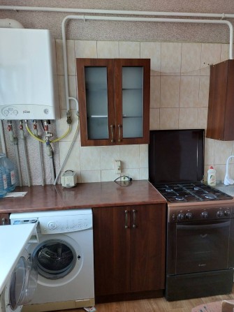 Сдаю 2к/кв Декабристов 2/2 мебель,техника,авт.отопление 5500 - фото 1