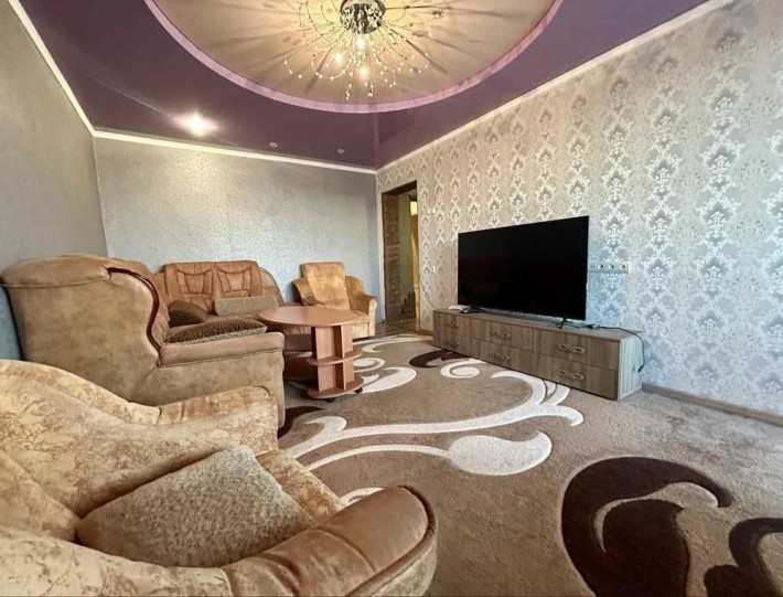 Здається 2-кімнатна квартира за адресою просп. Героїв, 1 - фото 1