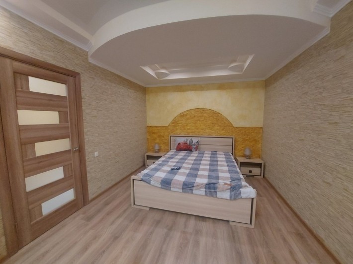 Срочно сдам Помесячно квартиру в ЖК "Вернисаж", ул. Костанди 203 - фото 1