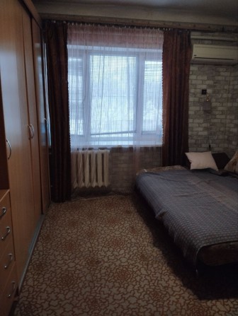 Сдам 1 комнатную гостинку метро Масельского Od7 - фото 1
