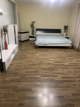 Оренда квартири з ремонтом. Біля ТЦ Форум - фото 1