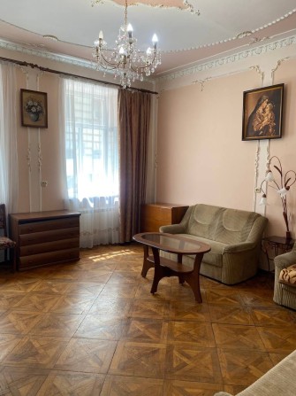 Оренда 3 кімнатної квартири в самому центрі міста - фото 1