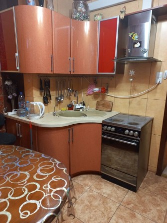 Сдам 3 комн. квартиру на Одесской за Классом - фото 1