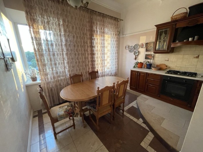 Здається вперше 3-кімнатна квартира 90 м². Біля парку Шевченка. - фото 1