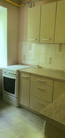 Здам двокімнатну квартиру неподалік метро Ботанічний сад. - фото 1