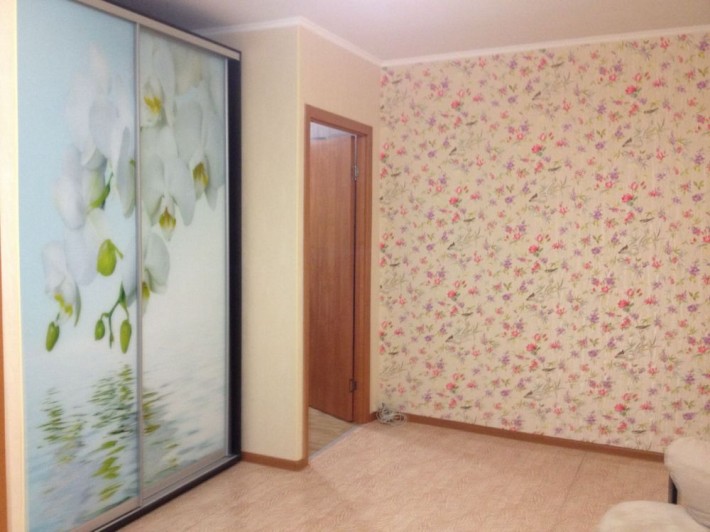 Сдам свою 1 к. квартиру возле метро 23 Августа - фото 1