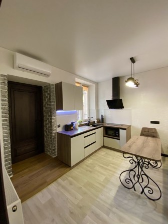 2 ком квартира-студия в ЦЕНТРЕ - фото 1
