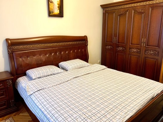 Квартира м Берегово вул. Корятовича Берегово