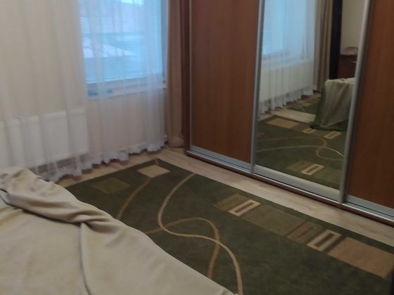 Квартира із трьох кімнат подобово Берегове