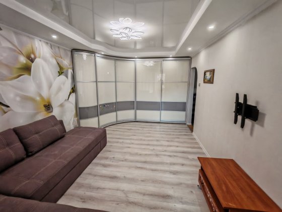 Посуточная аренда 2к в центре подобова оренда від власника