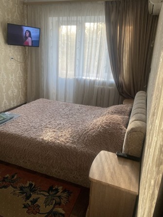 Сдаю свои квартиры в центре посуточно, понедельно - фото 1