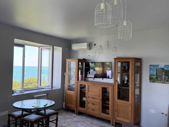 Чорноморськ, видова квартира біля моря, 4+1 гостей Чорноморськ