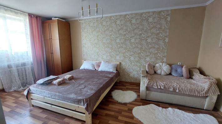 Сдам посуточно 1 ком. Квартиру. - фото 1