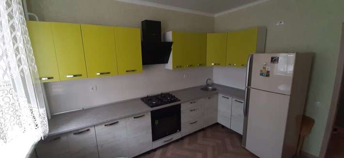 Подобово однокімнатна квартира - фото 1