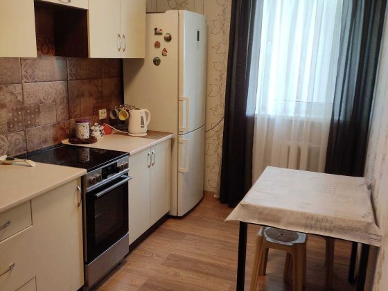 сдам 3-х ком квартиру у  самого моря Чорноморськ