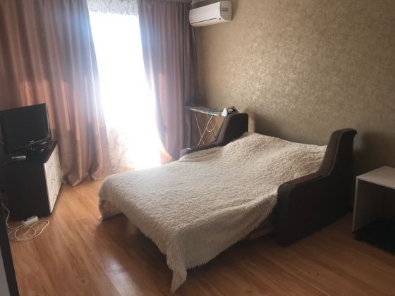 Квартира в 2 минутах от пляжа, Парковая 22, свободна с  27.07 Черноморск