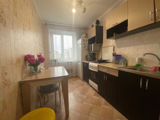 Сдам отдыхающим 3 комнатную квартиру с удобствами на Мира Черноморск