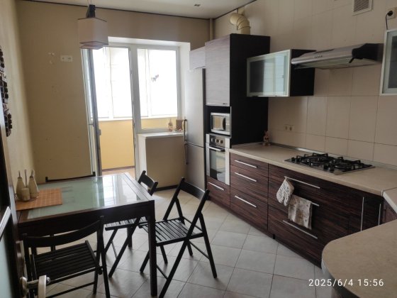 Здам подобою 2кв в 3 мин.ходьбы Черноморск