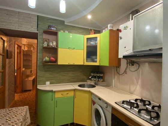 Сдам отдыхающим 2 комнатную квартиру у моря Черноморск