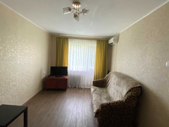 здам свою  1-кімн.квартиру недалеко від моря Чорноморськ