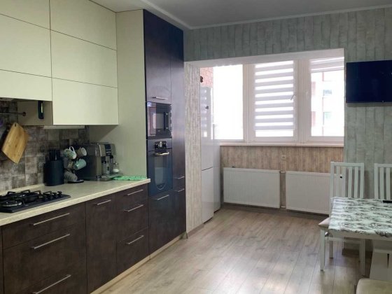 Сдам отдыхающим 2 комнатную квартиру в новострое с евроремонтом Черноморск