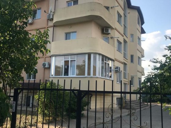 Сдам 2-х комнатную квартиру посуточно Черноморск