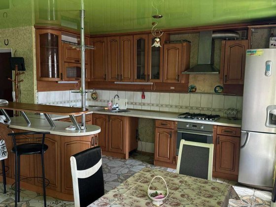 Свободно! Сдам посуточно большую 2 комн. кв. 85м, у моря. Бронирую! Черноморск