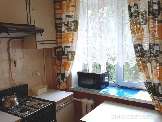 Сдам посуточно 1 ком. квартиру в центре Черноморска. Черноморск