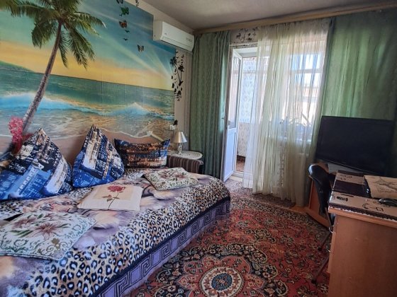 Сдам посуточно 1к.квартира Черноморск