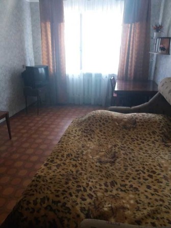 Здам 3-кімнатну квартиру 5 мест подобово або погод сдам аренда посуточ - фото 1