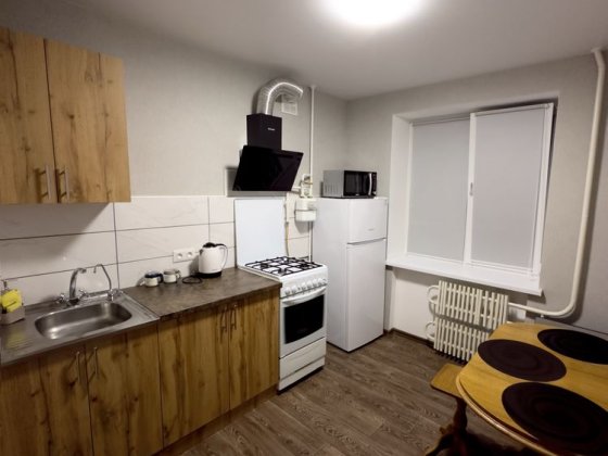 Світло цілодобово! Здам подобово 2 кімнатну квартиру Центр міста. Светловодск