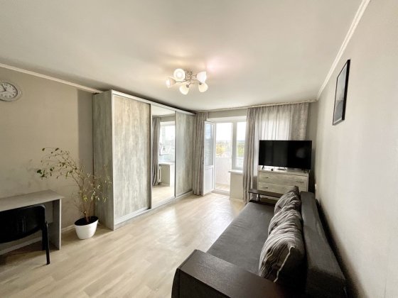 Чудова однокімнатна квартира з стильним євроремонтом. Подобово Умань