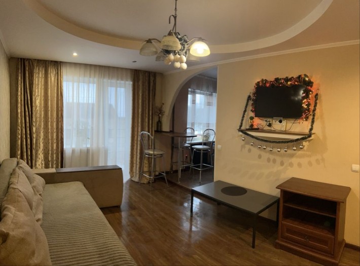 Квартира подобово в центрі - фото 1