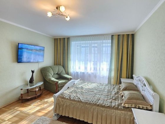 Подобово 1-кімнатна квартира в районі епіцентру Шептицький