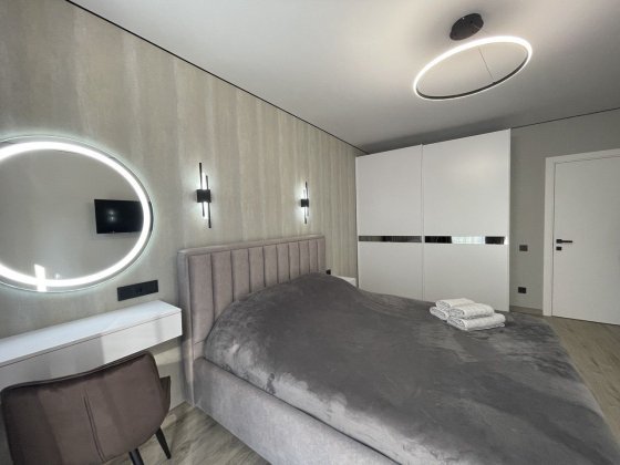 ОЗЕРО ЛЮКС. Вільна з 13.08.25 Івано-Франківськ