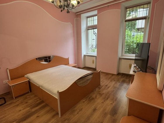 2-кімнатна квартира в історичному центрі міста Чернівці Черновцы