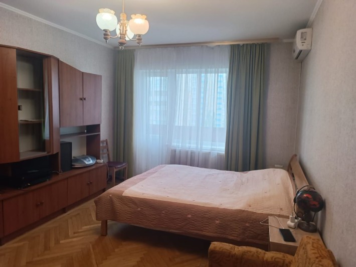 Здам подобово погодинно квартиру 1 кім метро Оболонь - фото 1