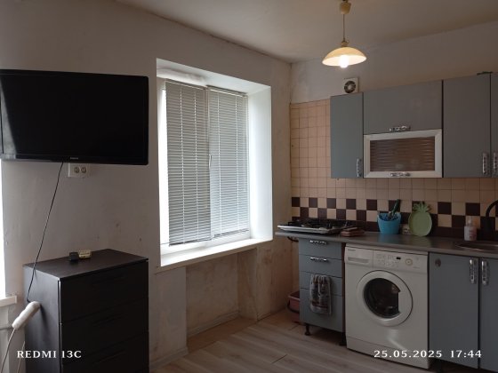 Солнечный. Набережная 1 кв студия почасово - посуточно Дніпро