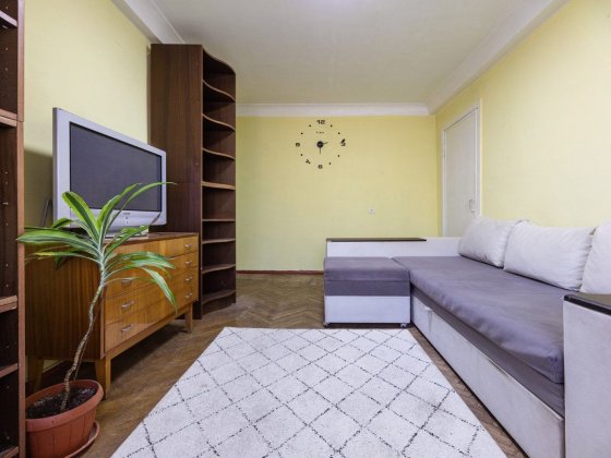 Сдам 2 комнатную Квартиру  Севастопольской пл.ин-т МВД КНУБА.Добробут Київ