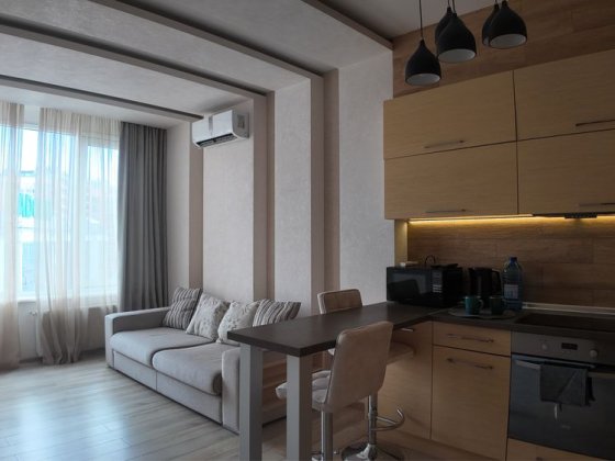 Квартира посуточно в Аркадии для пар, путешественников и семей до 3 Одеса