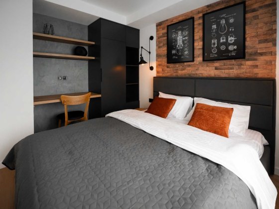 #1113 Оренда квартири подобово. вул. Братиславська, метро Чернігівська Киев