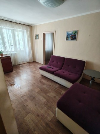 Двокімнатна квартира подобово (пр. Миру) - фото 1