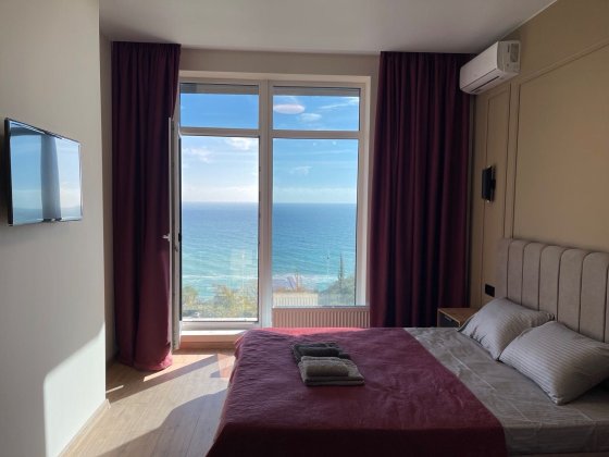 Квартира с видом на море и террасой посуточно Одеса