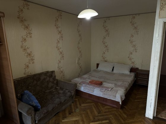 1 кімнатна біля інституту Ромоданова Киев